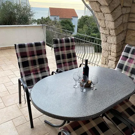 Apartment On The